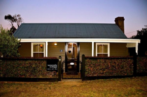 Waterside Cottage, Daylesford